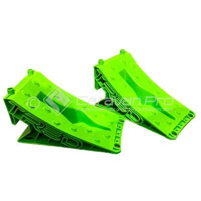 TRED GT GREEN WHEEL CHOCK PAIR